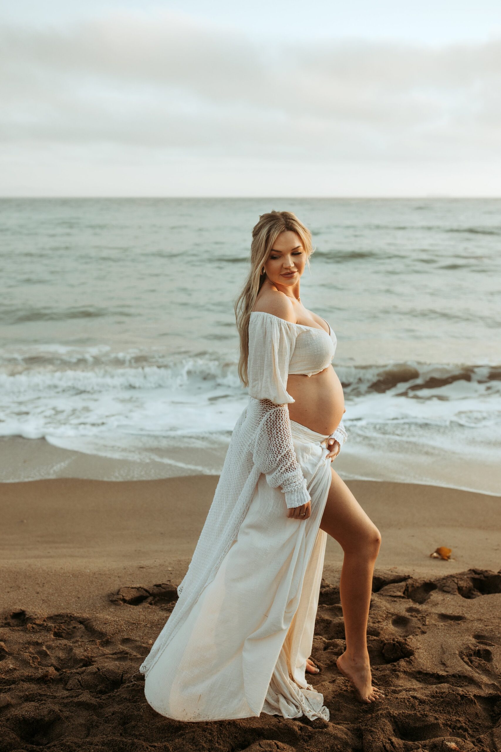 nuture-baby-photography-maternity-beach-session115.jpg