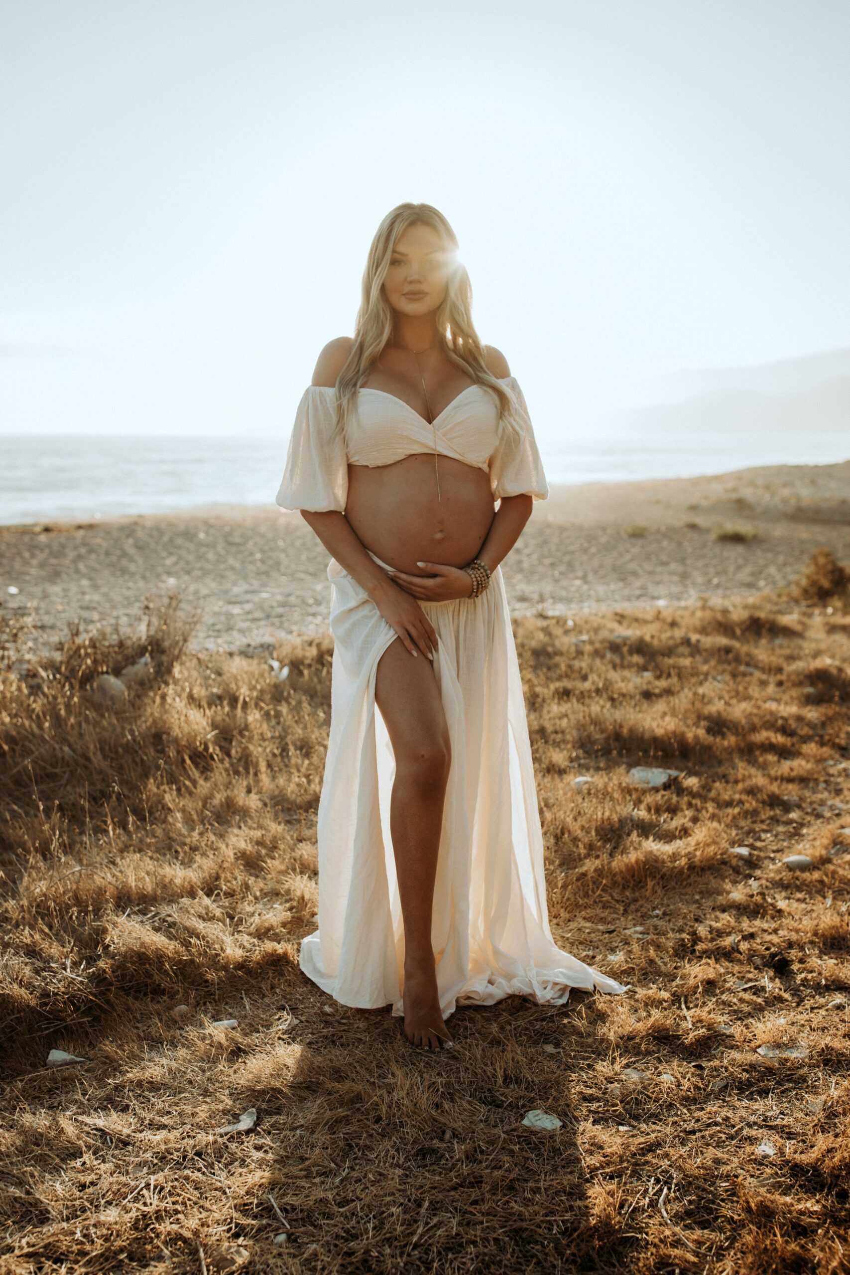 nuture-baby-photography-maternity-beach-session65.jpg